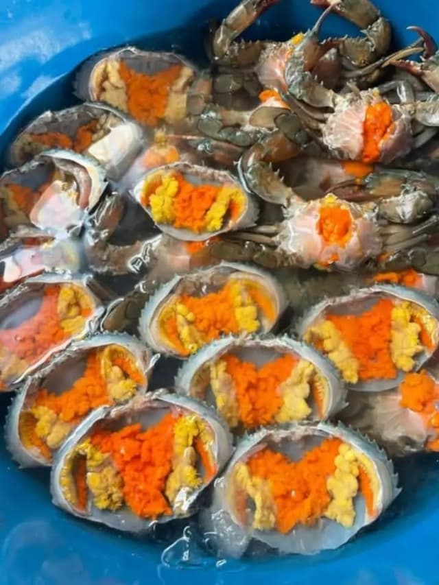Ketam Nipah dengan Telur
